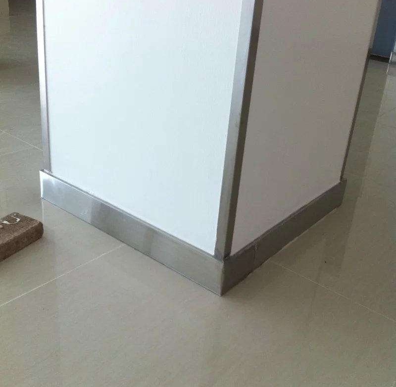 不銹鋼踢腳線(xiàn)裝修效果圖1